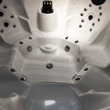 Гидромассажный спа бассейн Bigeer BG-8878 Гидромассажный спа бассейн Bigeer BG-8878