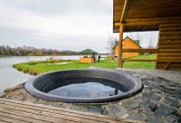 Чугунный банный чан для купания. Вместимость от 10 до 12 человек