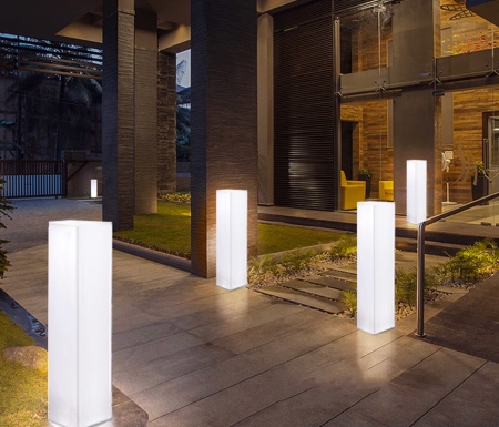 Светильник Колонна 30х115 питание от сети 220В, RGB Светильник Колонна 30х115 питание от сети 220В, RGB